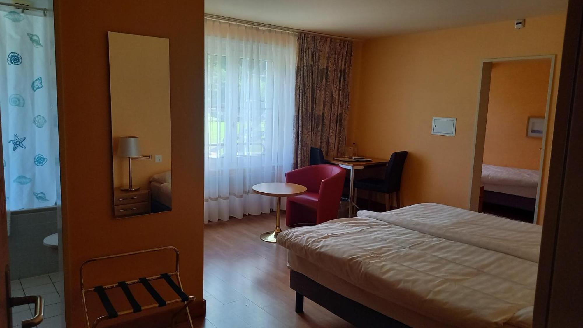 Hotel Le Cedre Bex Pokoj fotografie
